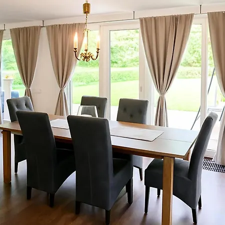 Im Besonderem Haus 